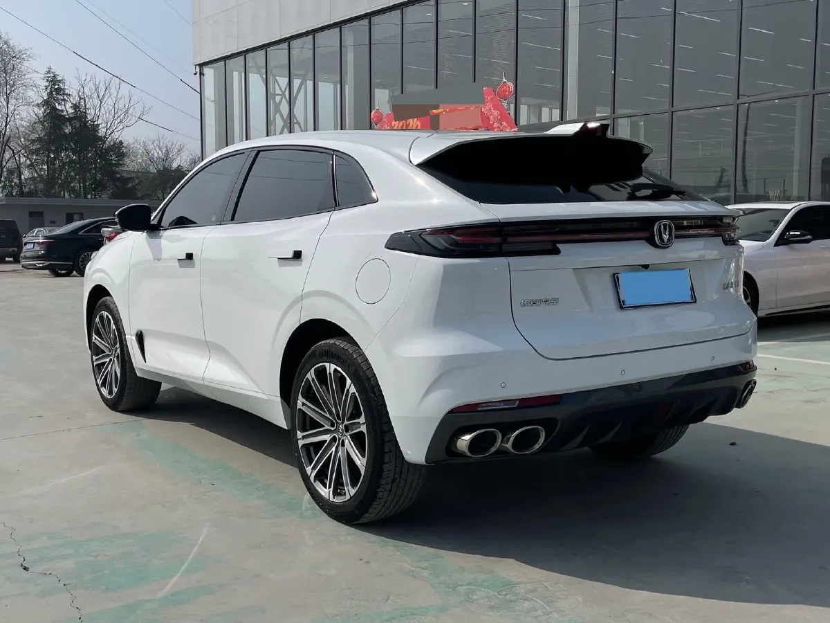 2021 ChangAn UNI-K 2.0T 233HP L4 8AT,autocango,china used car exporter,china ev exporter,chinese used car exporter,chinese used ev exporter