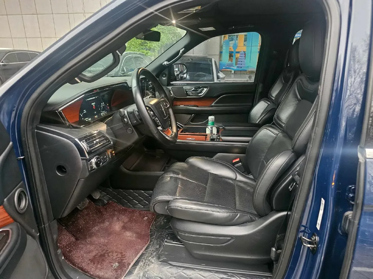2019 Lincoln Navigator 3.5T 388HP V6 10AT,autocango,china used car exporter,china ev exporter,chinese used car exporter,chinese used ev exporter