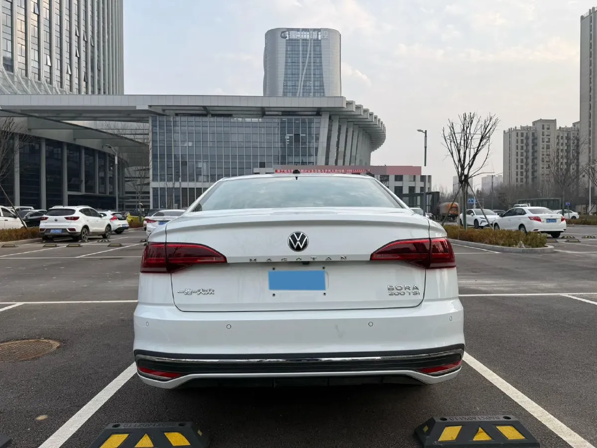 2025 Volkswagen Bora 1.2T 116HP L4 7DCT,autocango,china used car exporter,china ev exporter,chinese used car exporter,chinese used ev exporter