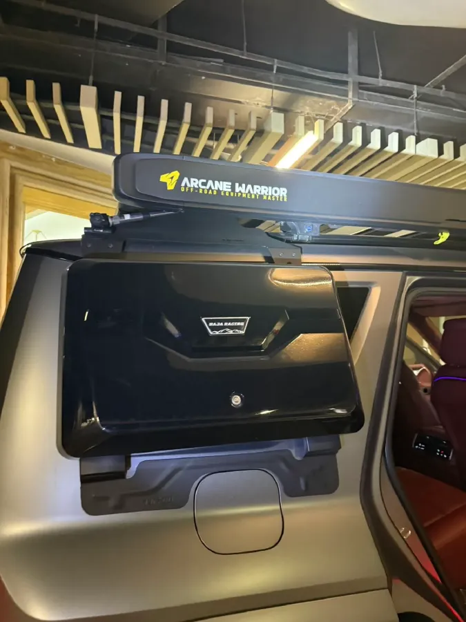 2024 Tank 700 3.0T 360HP V6 9AT PHEV 37.1KWH,autocango,china used car exporter,china ev exporter,chinese used car exporter,chinese used ev exporter