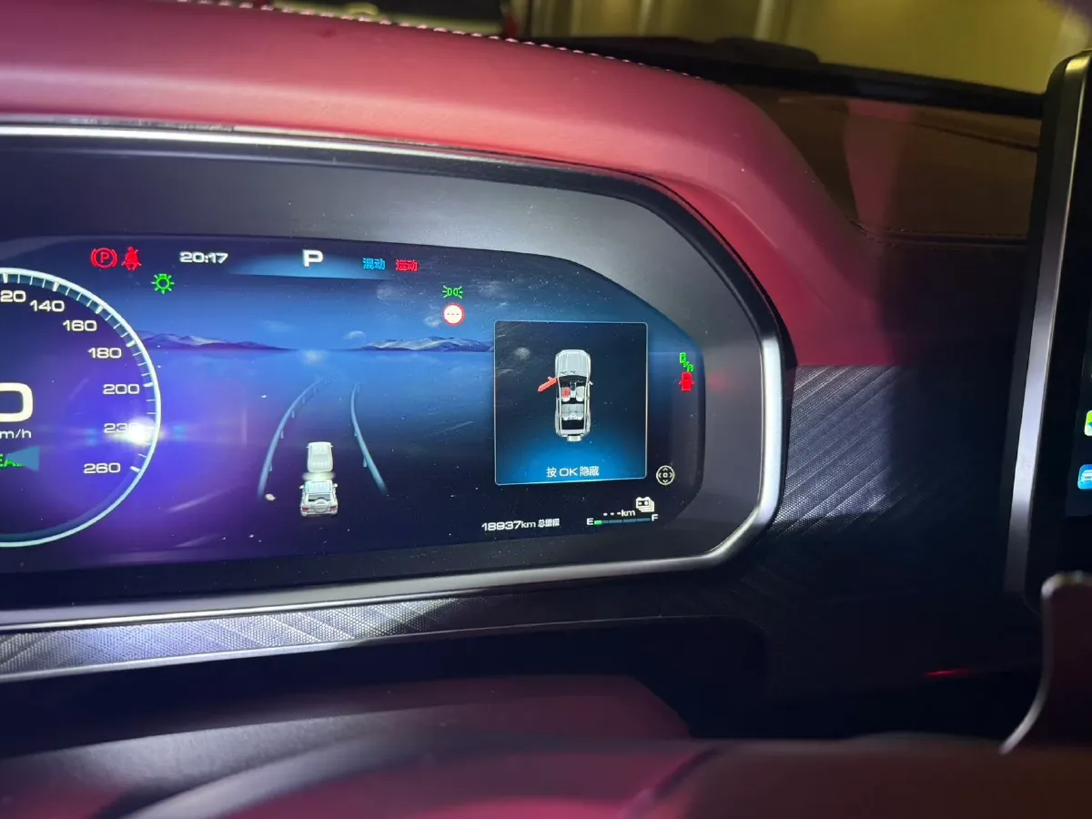 2024 Tank 700 3.0T 360HP V6 9AT PHEV 37.1KWH,autocango,china used car exporter,china ev exporter,chinese used car exporter,chinese used ev exporter