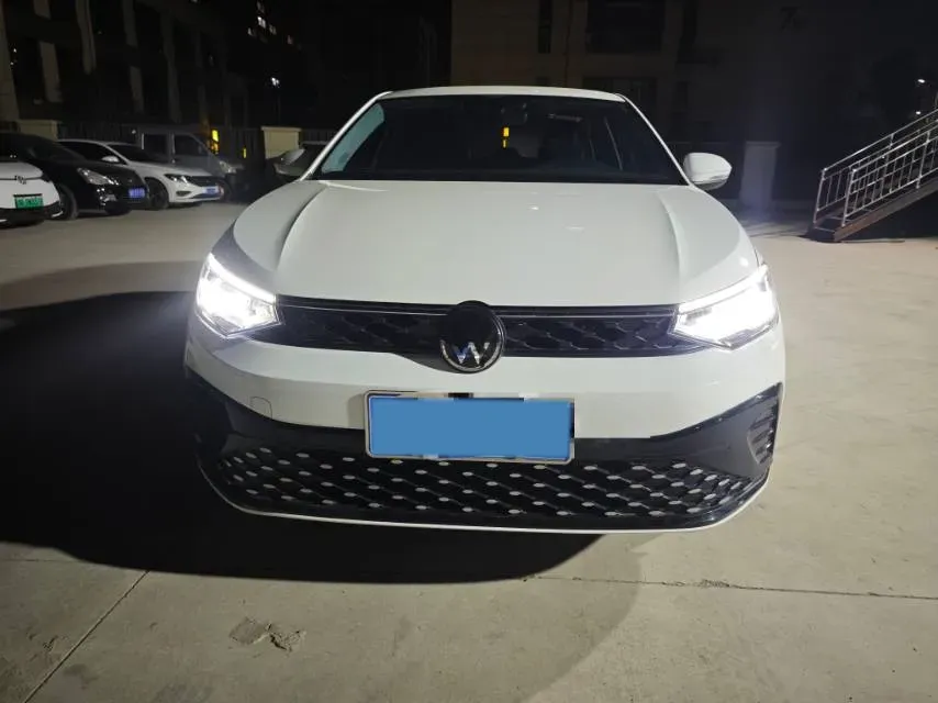 2023 Volkswagen Lavida 1.5L 110HP L4 6AT,autocango,china used car exporter,china ev exporter,chinese used car exporter,chinese used ev exporter