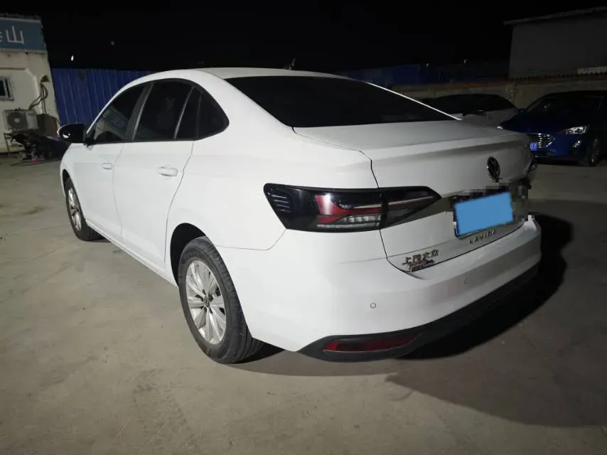 2023 Volkswagen Lavida 1.5L 110HP L4 6AT,autocango,china used car exporter,china ev exporter,chinese used car exporter,chinese used ev exporter
