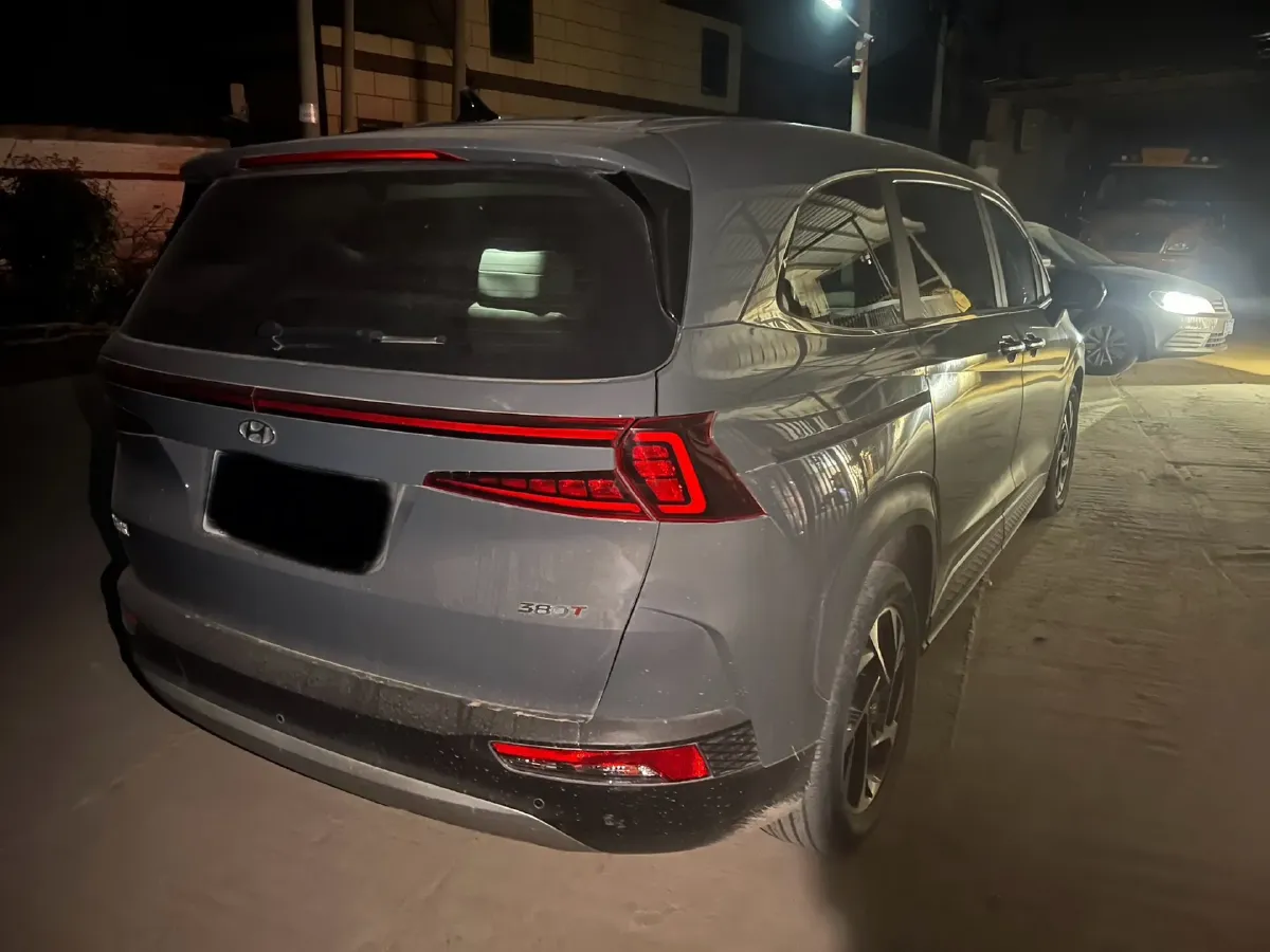 2021 Hyundai Custo 2.0T 236HP L4 8AT,autocango,china used car exporter,china ev exporter,chinese used car exporter,chinese used ev exporter