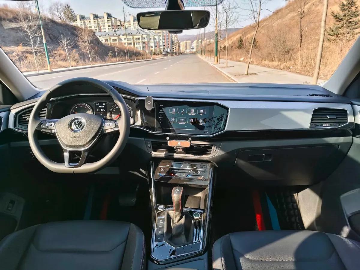 2022 Volkswagen Tayron 1.4T 150HP L4 7DCT,autocango,china used car exporter,china ev exporter,chinese used car exporter,chinese used ev exporter