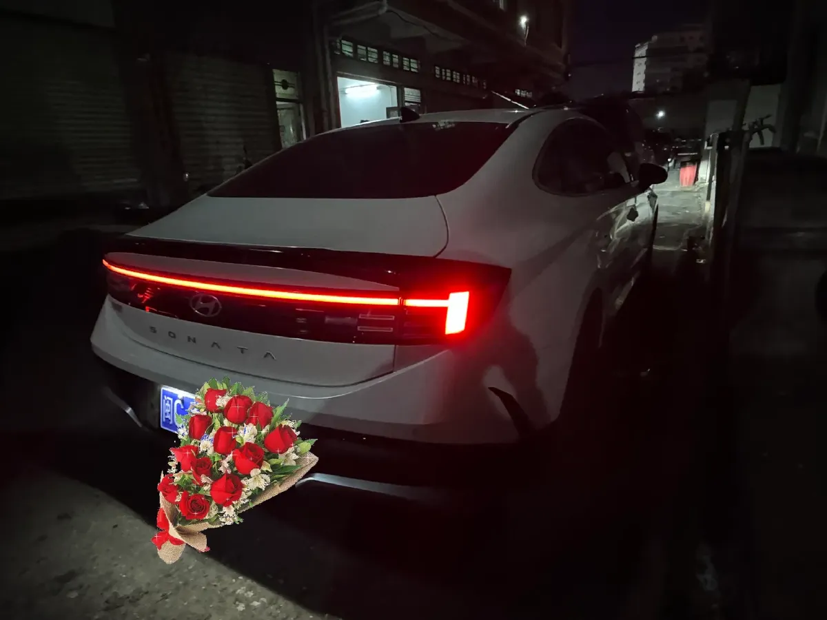 2024 Hyundai Sonata 1.5T 170HP L4 8AT,autocango,china used car exporter,china ev exporter,chinese used car exporter,chinese used ev exporter