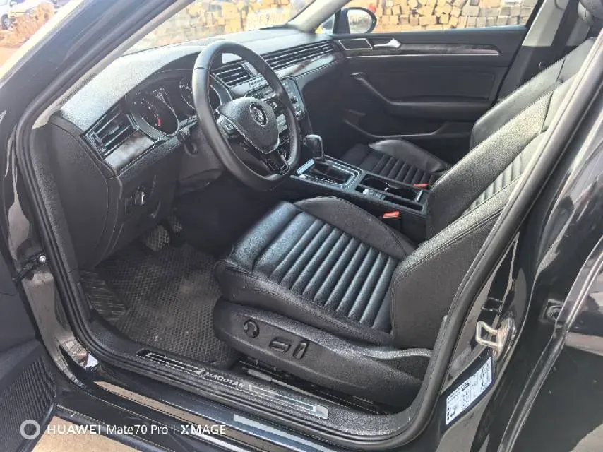 2018 Volkswagen Magotan 1.8T 180HP L4 7DCT,autocango,china used car exporter,china ev exporter,chinese used car exporter,chinese used ev exporter