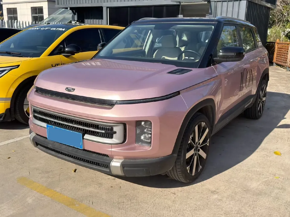 2023 Geely ICON 1.5T 181HP L4 7DCT,autocango,china used car exporter,china ev exporter,chinese used car exporter,chinese used ev exporter