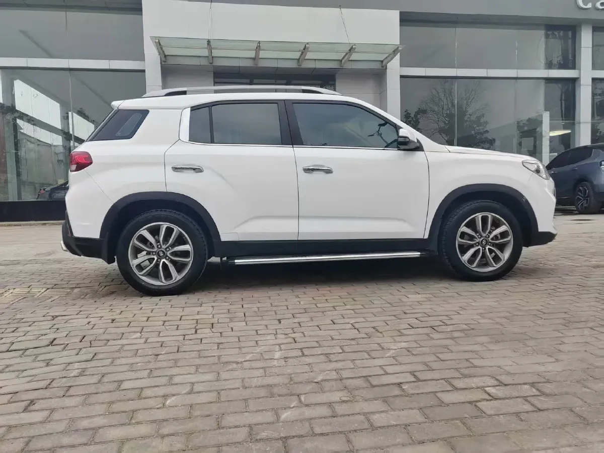 2018 Hyundai ix35 2.0L 160HP L4 6AT,autocango,china used car exporter,china ev exporter,chinese used car exporter,chinese used ev exporter