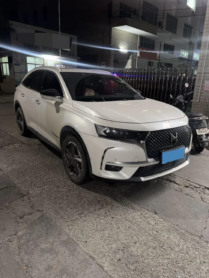 2018 DS 7 1.6T 220HP L4 8AT,autocango,china used car exporter,china ev exporter,chinese used car exporter,chinese used ev exporter
