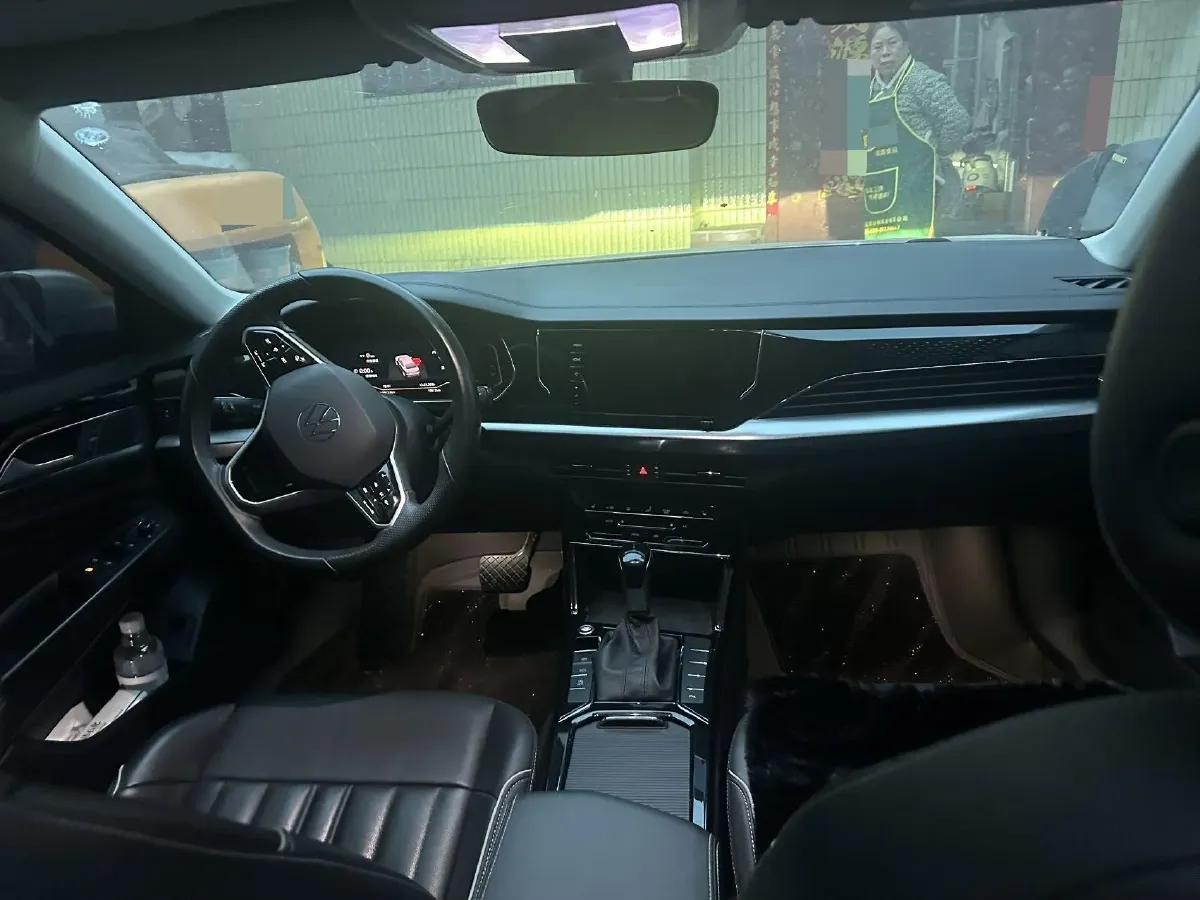 2023 Volkswagen Passat 2.0T 186HP L4 7DCT,autocango,china used car exporter,china ev exporter,chinese used car exporter,chinese used ev exporter