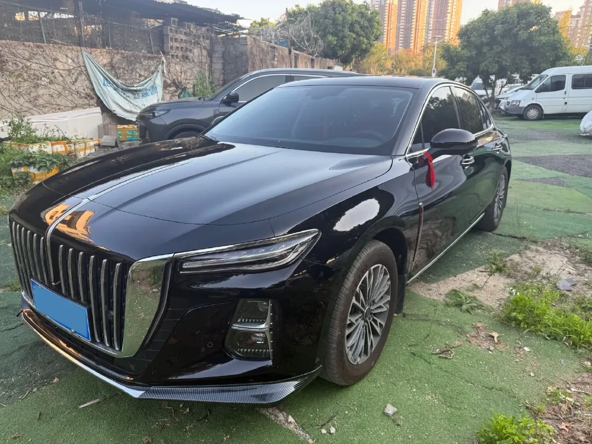 2025 HongQi H5 1.5T 169HP L4 7DCT,autocango,china used car exporter,china ev exporter,chinese used car exporter,chinese used ev exporter