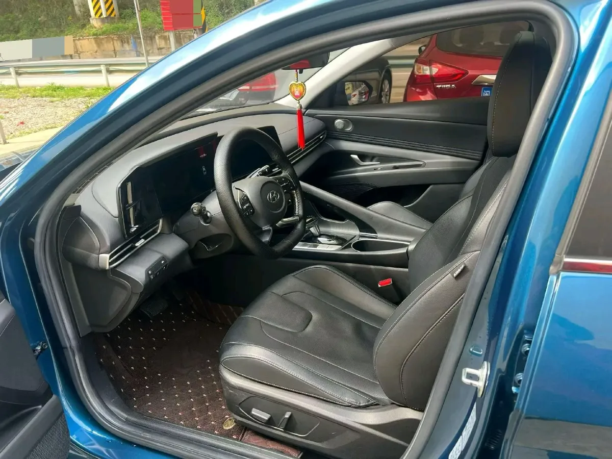 2021 Hyundai Elantra 1.5L 115HP L4 CVT,autocango,china used car exporter,china ev exporter,chinese used car exporter,chinese used ev exporter