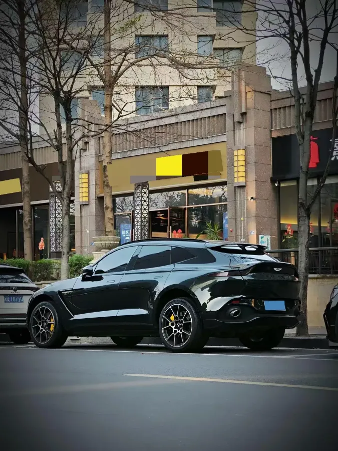 2020 Aston Martin DBX 4.0T 550HP V8 9AT,autocango,china used car exporter,china ev exporter,chinese used car exporter,chinese used ev exporter