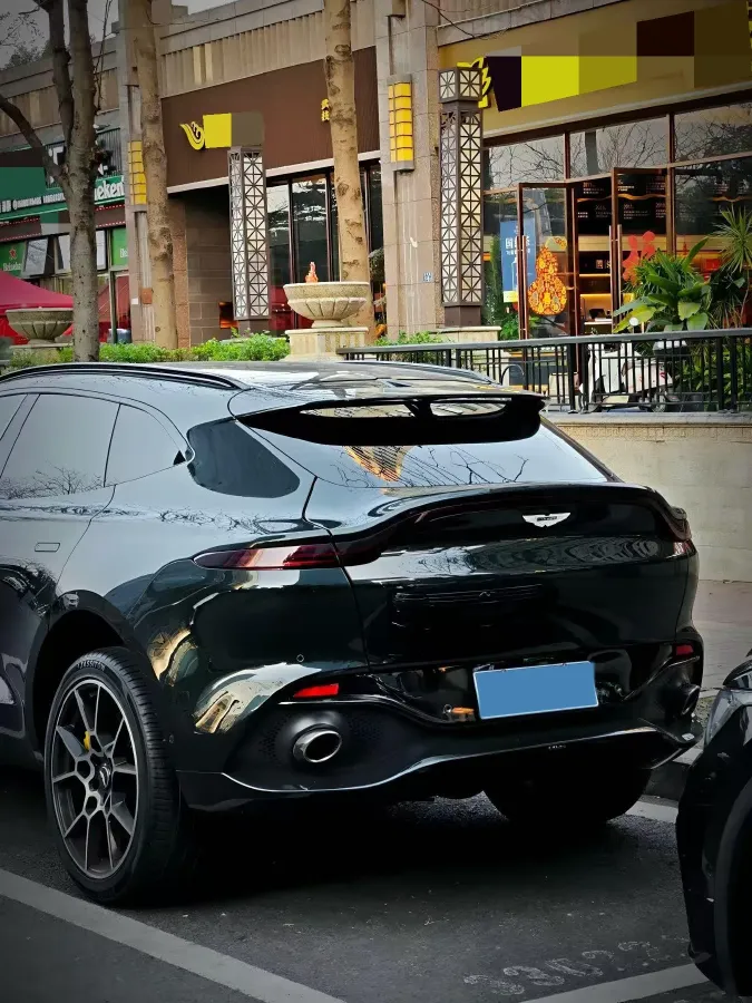 2020 Aston Martin DBX 4.0T 550HP V8 9AT,autocango,china used car exporter,china ev exporter,chinese used car exporter,chinese used ev exporter
