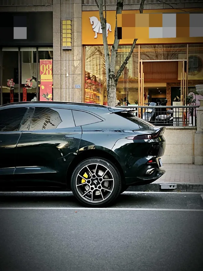 2020 Aston Martin DBX 4.0T 550HP V8 9AT,autocango,china used car exporter,china ev exporter,chinese used car exporter,chinese used ev exporter