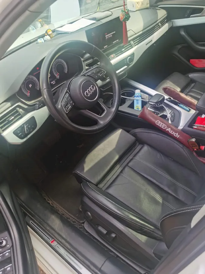 2020 Audi A4L 2.0T 190HP L4 7DCT,autocango,china used car exporter,china ev exporter,chinese used car exporter,chinese used ev exporter