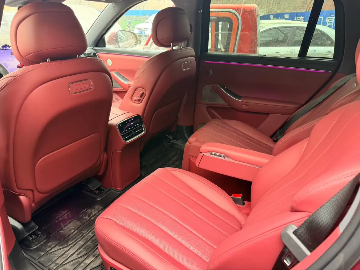 2026 AITO AITO M7 REEV 160HP REEV,autocango,china used car exporter,china ev exporter,chinese used car exporter,chinese used ev exporter