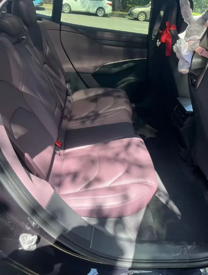 2024 MI SU7 BEV 73.6KWH,autocango,china used car exporter,china ev exporter,chinese used car exporter,chinese used ev exporter