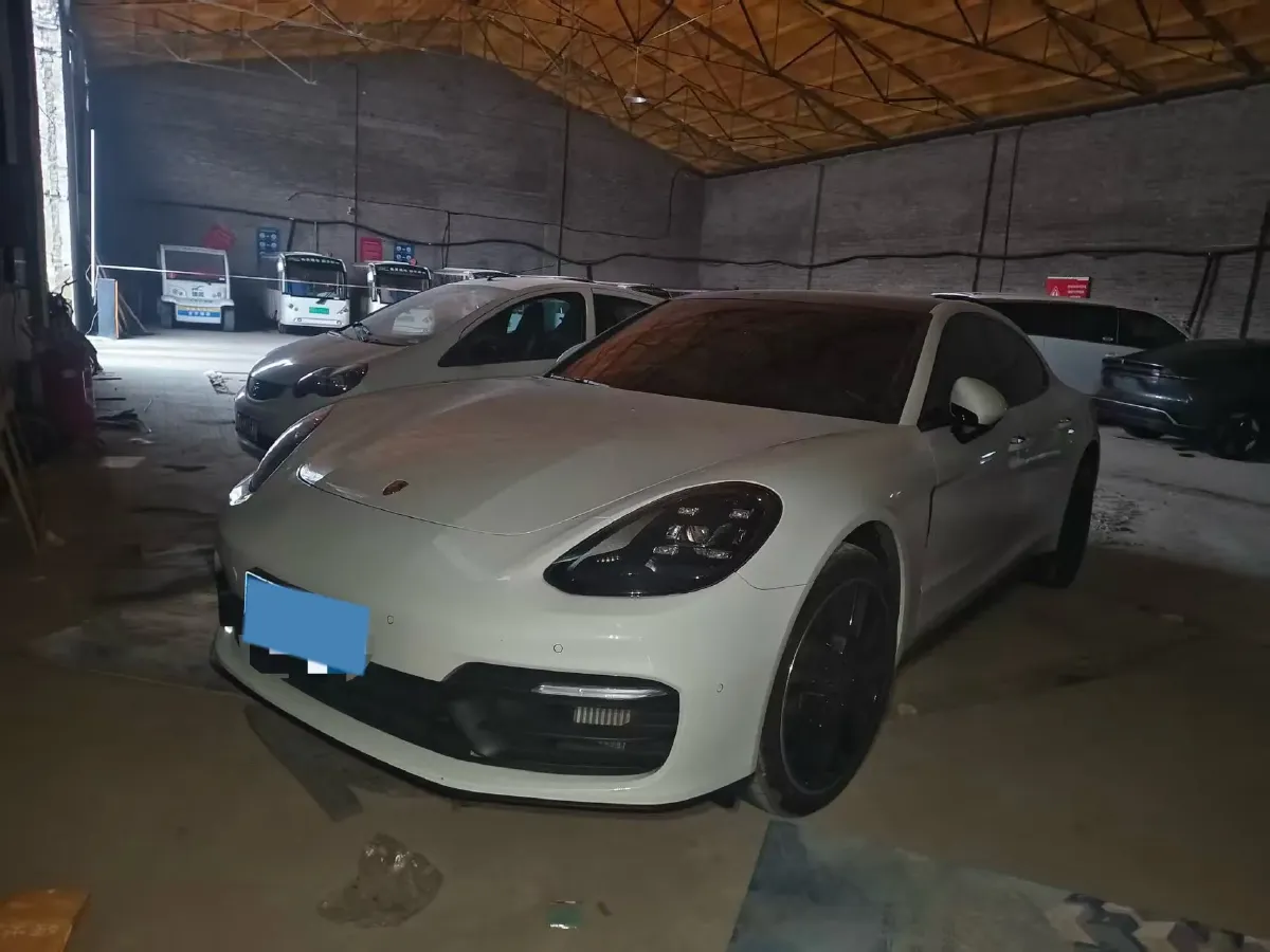 2023 Porsche Panamera 2.9T 330HP V6 8DCT,autocango,china used car exporter,china ev exporter,chinese used car exporter,chinese used ev exporter