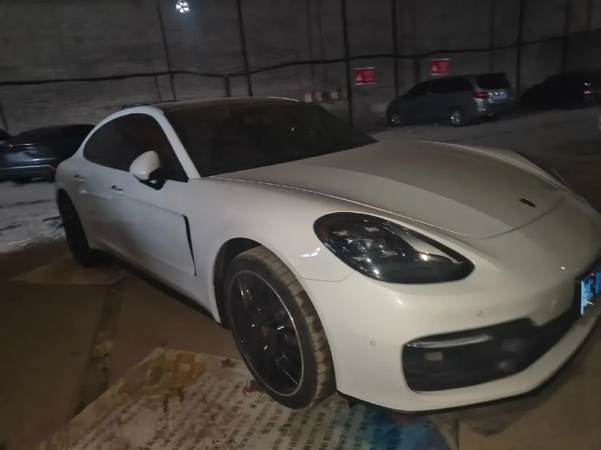 2023 Porsche Panamera 2.9T 330HP V6 8DCT,autocango,china used car exporter,china ev exporter,chinese used car exporter,chinese used ev exporter