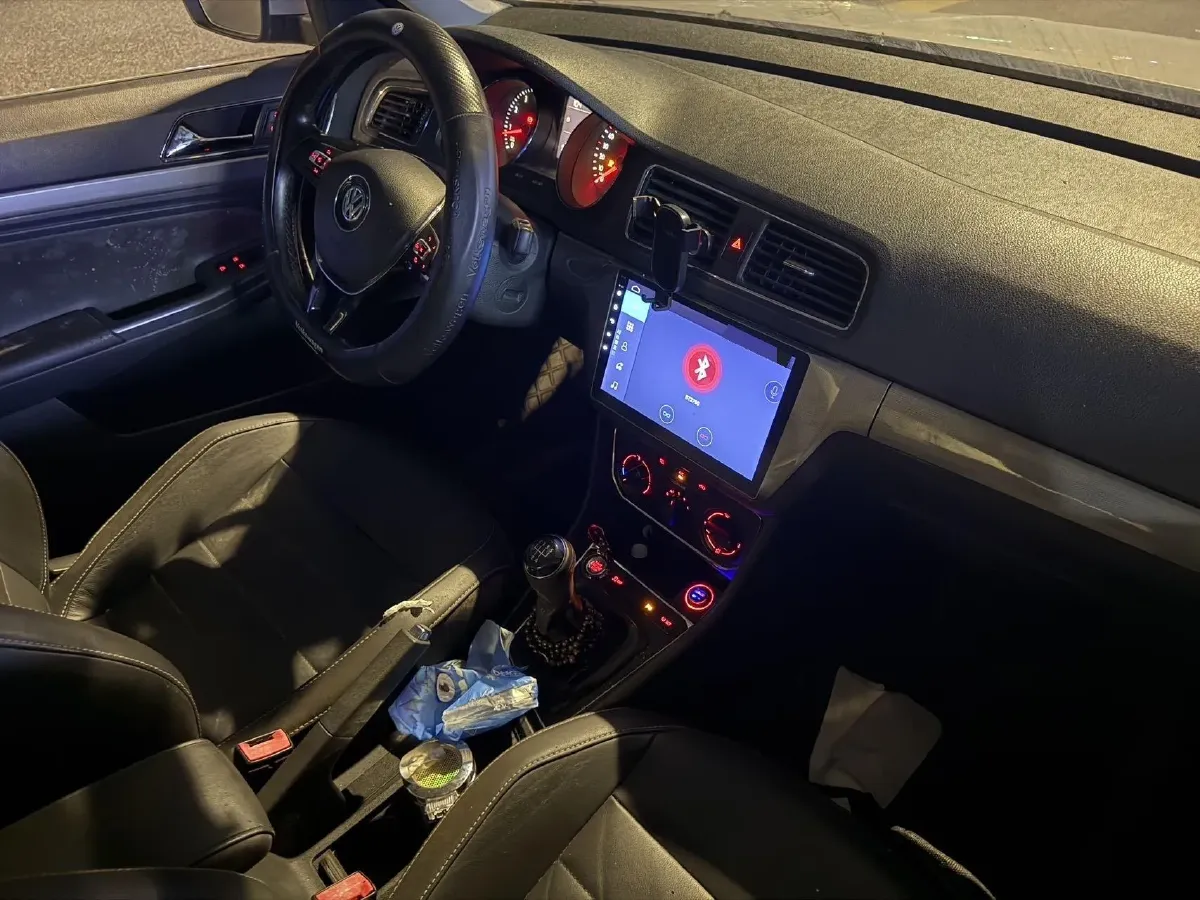 2017 Zotye Damy X7 1.8T 177HP L4 5MT,autocango,china used car exporter,china ev exporter,chinese used car exporter,chinese used ev exporter