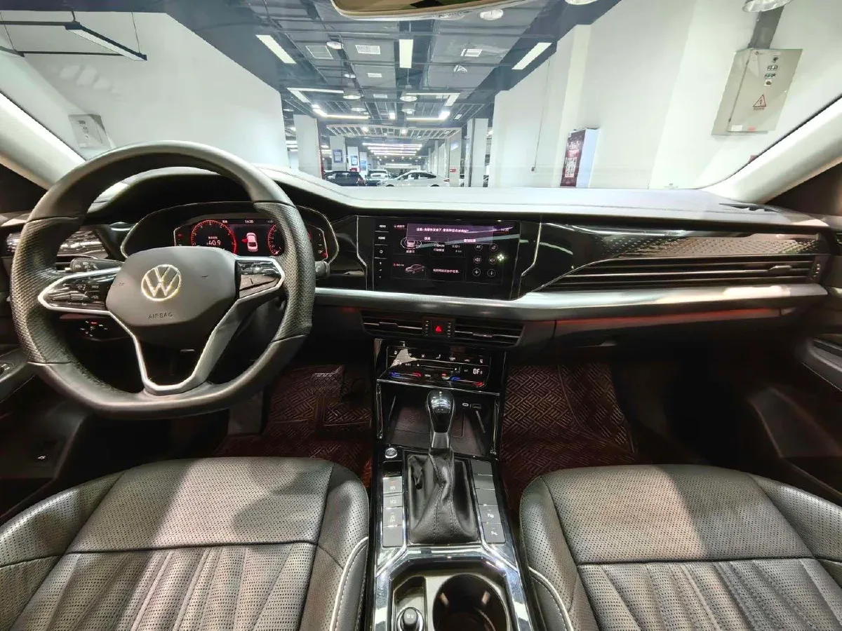 2022 Xpeng P7 BEV 60.2KWH,autocango,china used car exporter,china ev exporter,chinese used car exporter,chinese used ev exporter