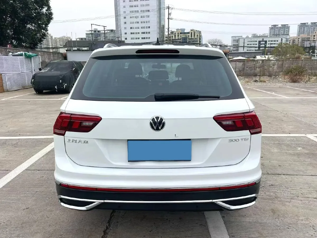 2023 Volkswagen Tiguan L 1.5T 160HP L4 7DCT,autocango,china used car exporter,china ev exporter,chinese used car exporter,chinese used ev exporter