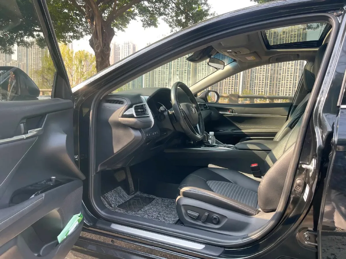 2022 Toyota Camry 2.0L 178HP L4 CVT,autocango,china used car exporter,china ev exporter,chinese used car exporter,chinese used ev exporter