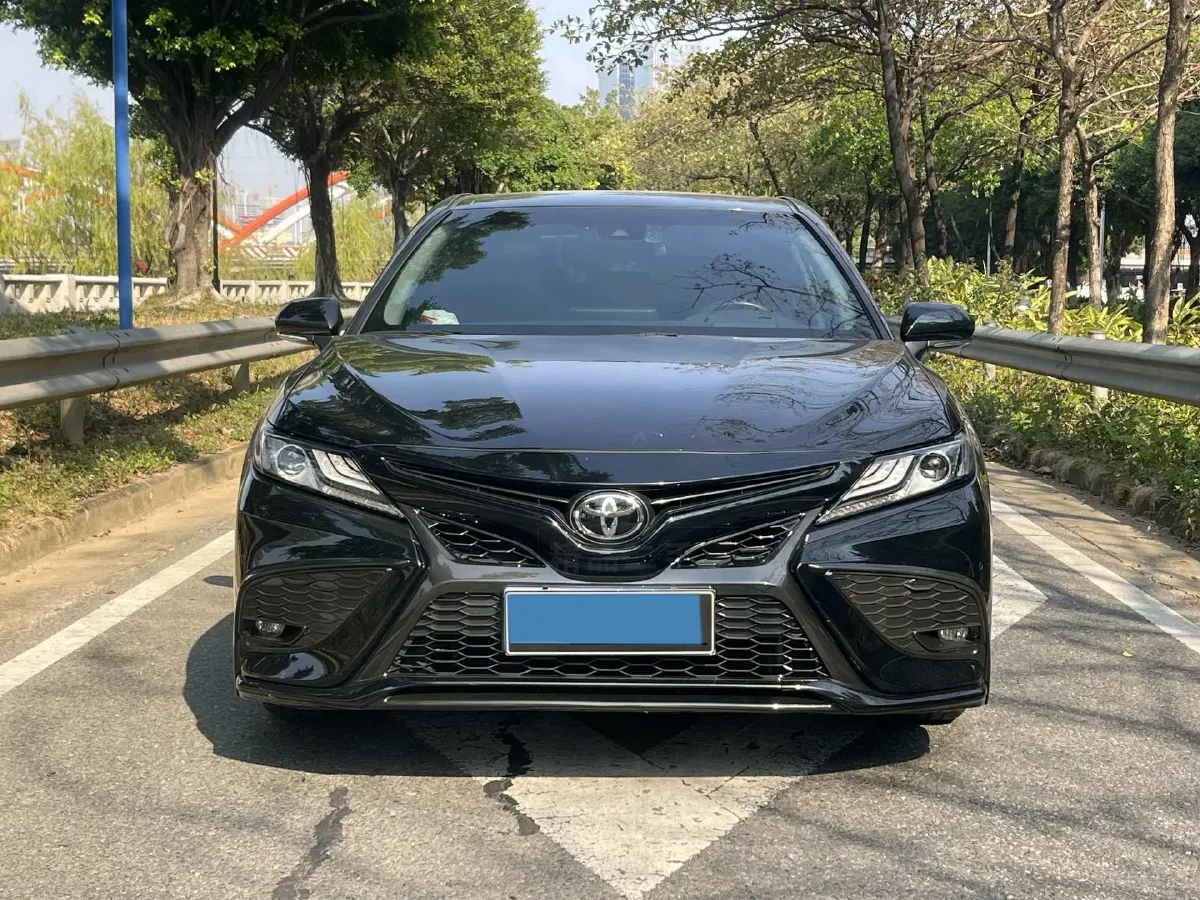 2022 Toyota Camry 2.0L 178HP L4 CVT,autocango,china used car exporter,china ev exporter,chinese used car exporter,chinese used ev exporter
