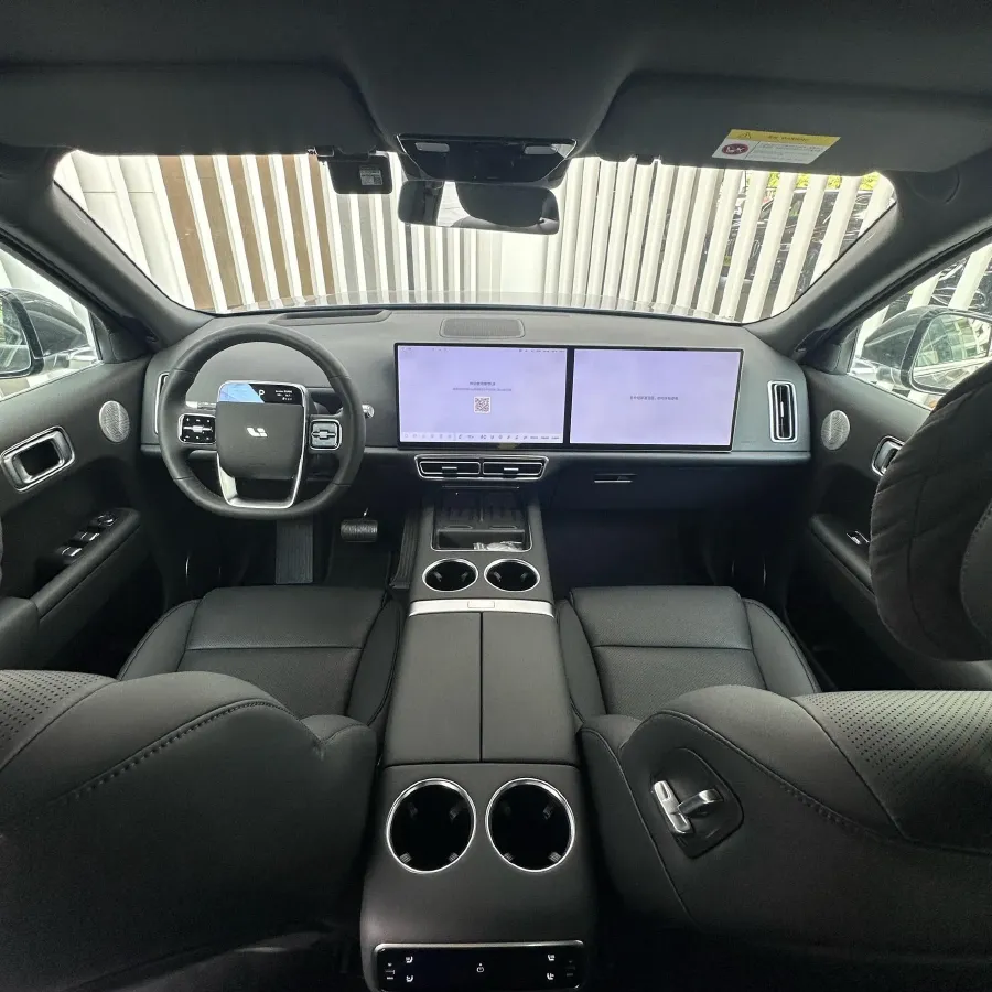 2025 Li L8 Range Extended 154HP REEV,autocango,china used car exporter,china ev exporter,chinese used car exporter,chinese used ev exporter