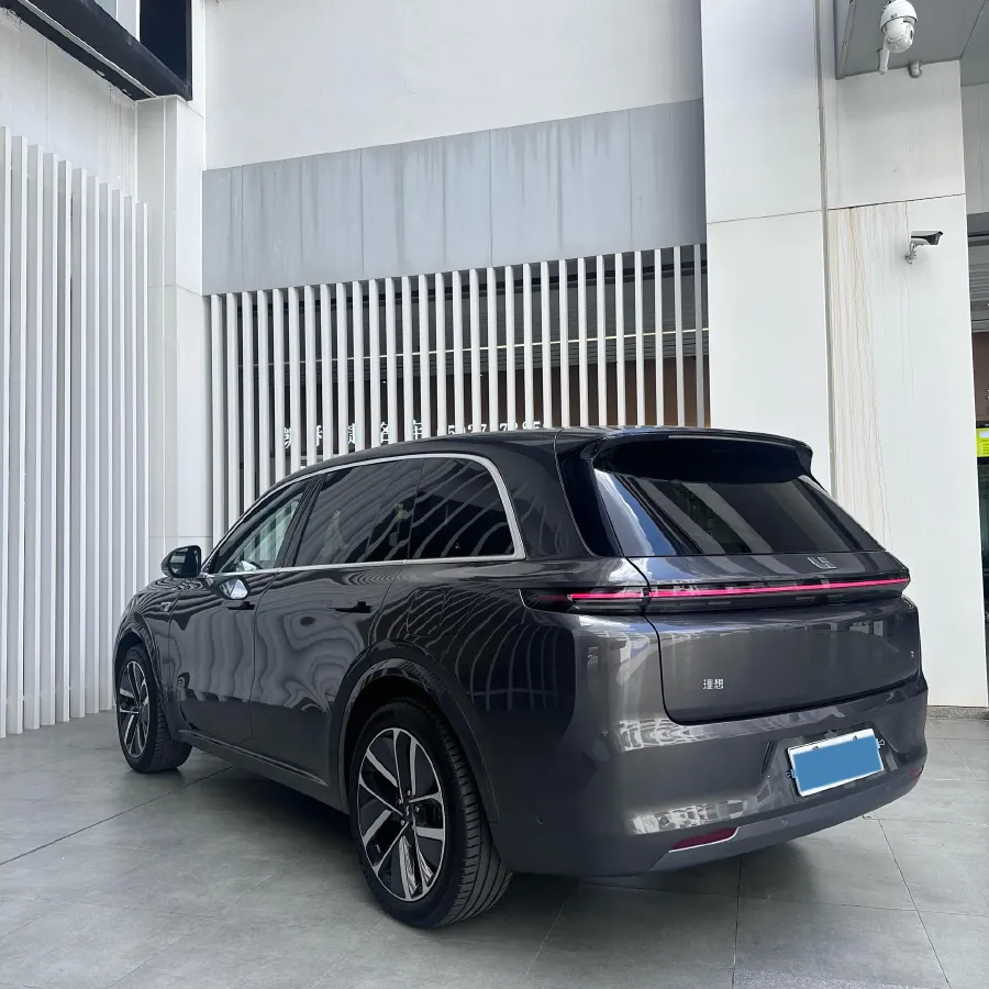 2025 Li L8 Range Extended 154HP REEV,autocango,china used car exporter,china ev exporter,chinese used car exporter,chinese used ev exporter
