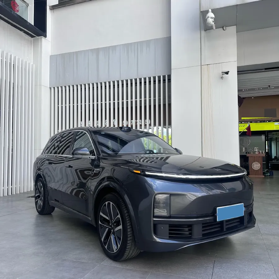2025 Li L8 Range Extended 154HP REEV,autocango,china used car exporter,china ev exporter,chinese used car exporter,chinese used ev exporter