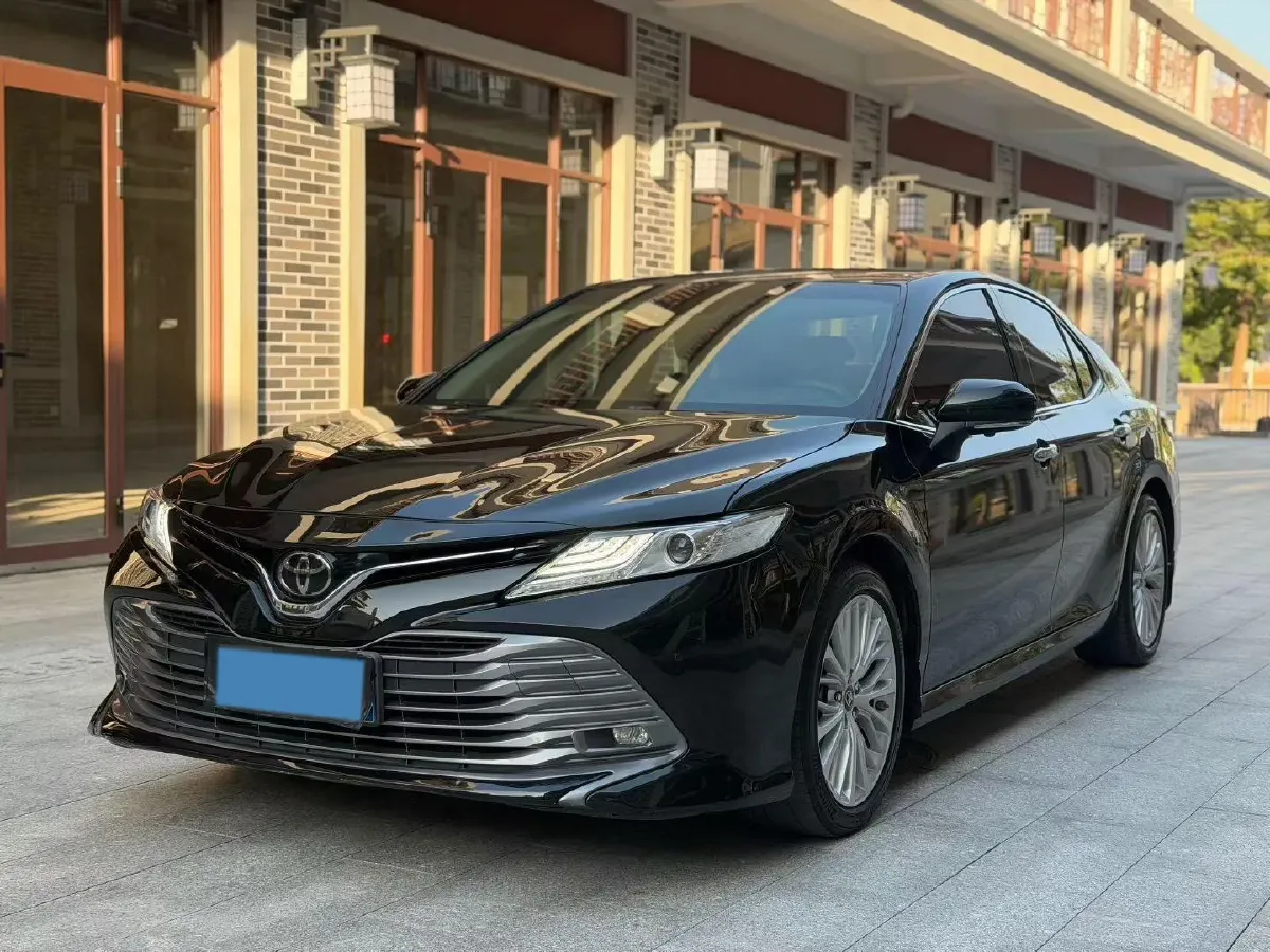 2019 Toyota Camry 2.5L 209HP L4 8AT,autocango,china used car exporter,china ev exporter,chinese used car exporter,chinese used ev exporter