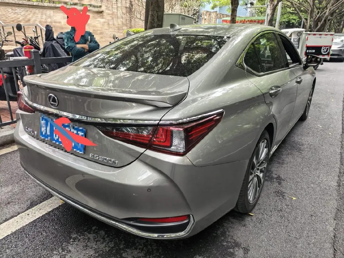 2018 Lexus ES 2.5L 178HP L4 E-CVT Hybrid,autocango,china used car exporter,china ev exporter,chinese used car exporter,chinese used ev exporter