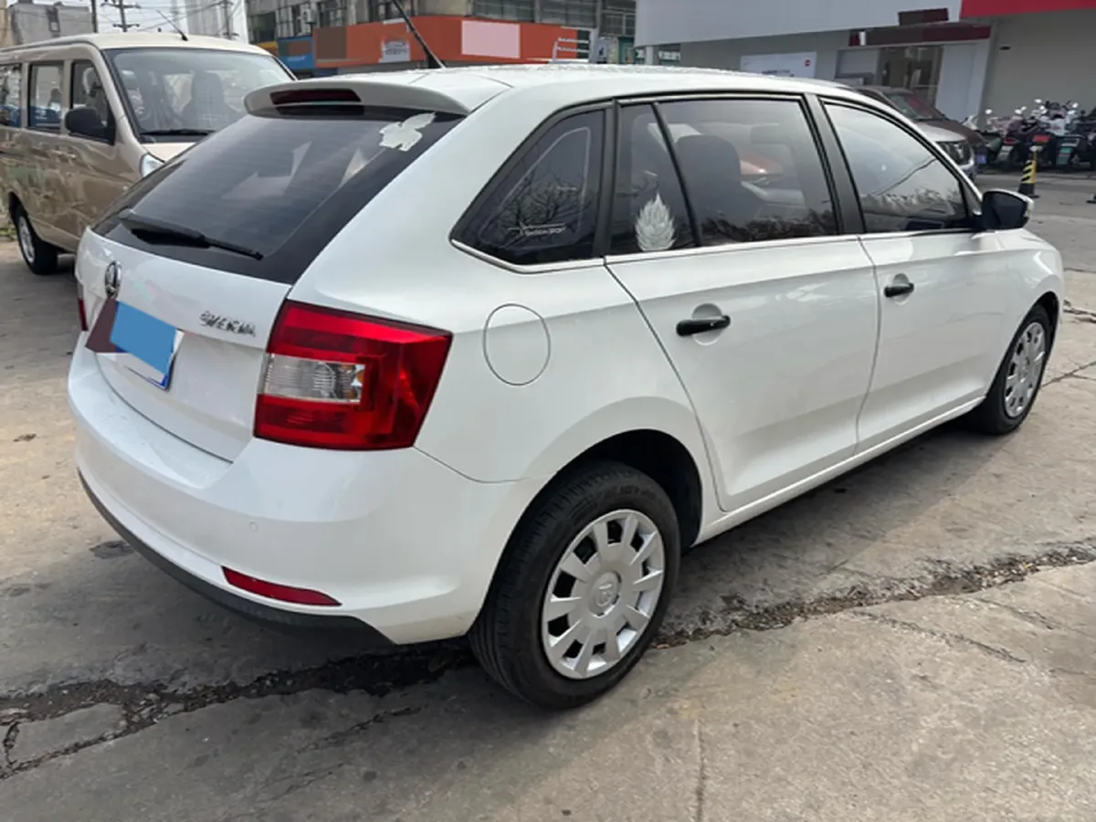 2019 Skoda Rapid Spaceback 1.5L 110HP L4 6AT,autocango,china used car exporter,china ev exporter,chinese used car exporter,chinese used ev exporter
