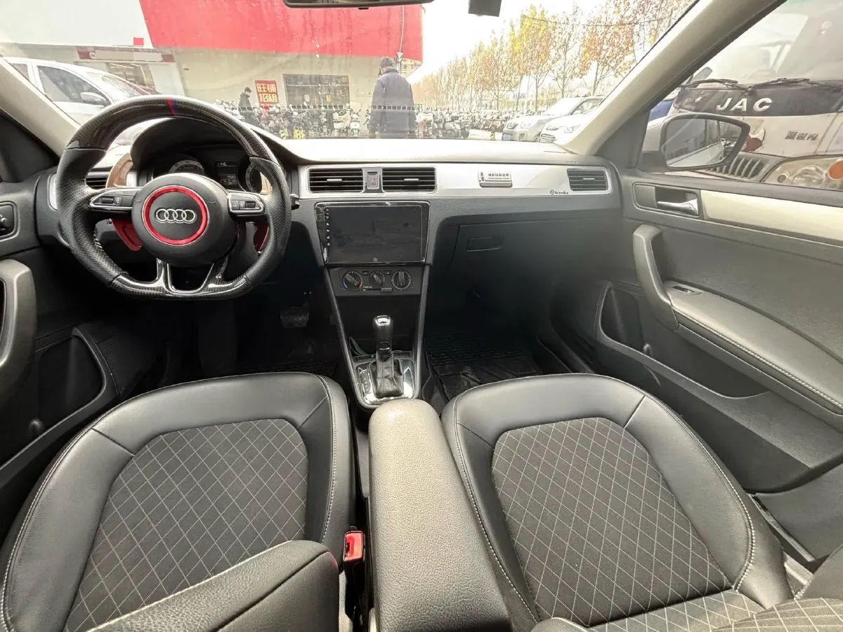 2019 Skoda Rapid Spaceback 1.5L 110HP L4 6AT,autocango,china used car exporter,china ev exporter,chinese used car exporter,chinese used ev exporter