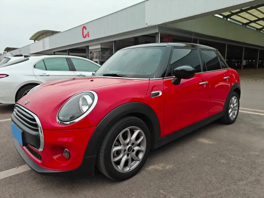 2021 MINI MINI 1.5T 102HP L3 7DCT,autocango,china used car exporter,china ev exporter,chinese used car exporter,chinese used ev exporter