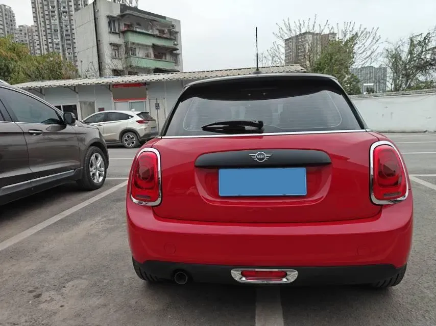 2021 MINI MINI 1.5T 102HP L3 7DCT,autocango,china used car exporter,china ev exporter,chinese used car exporter,chinese used ev exporter