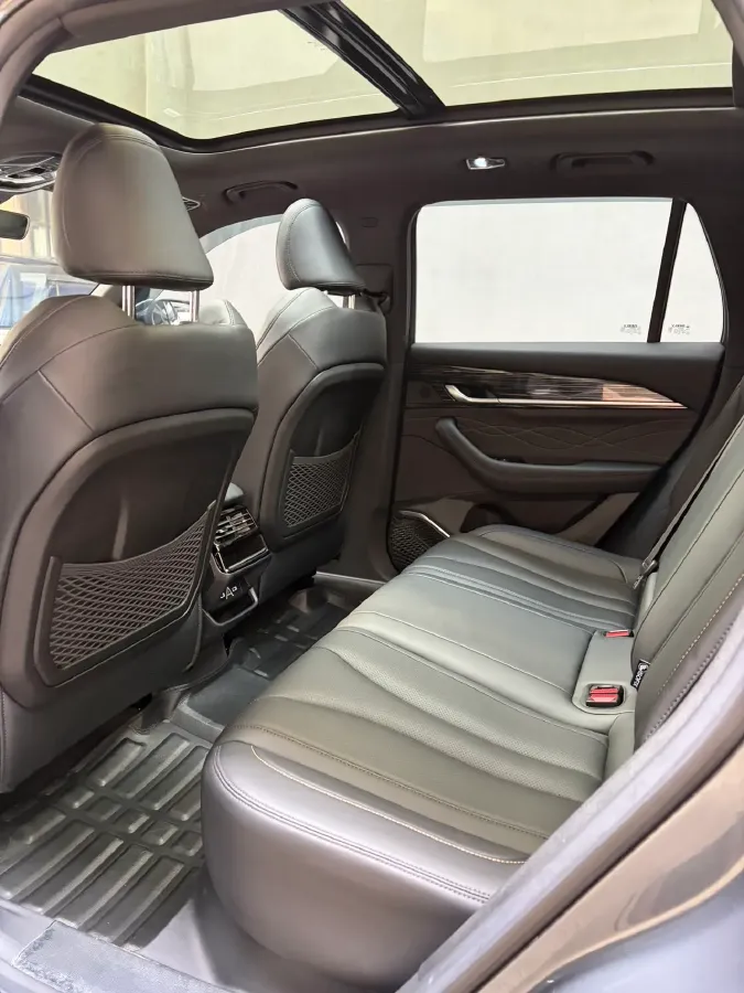 2024 Geely Monjaro 2.0T 218HP L4 7DCT,autocango,china used car exporter,china ev exporter,chinese used car exporter,chinese used ev exporter