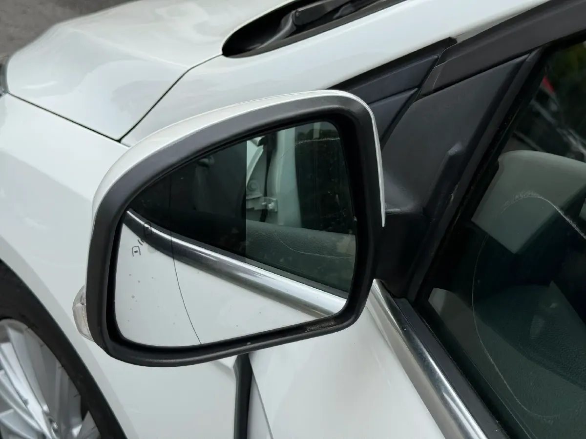 2017 Ford Focus 1.5T 181HP L4 6AT,autocango,china used car exporter,china ev exporter,chinese used car exporter,chinese used ev exporter