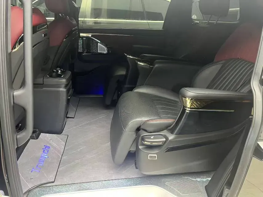 2025 GAC Trumpchi M8 2.0T 190HP L4 2DHT Hybrid,autocango,china used car exporter,china ev exporter,chinese used car exporter,chinese used ev exporter