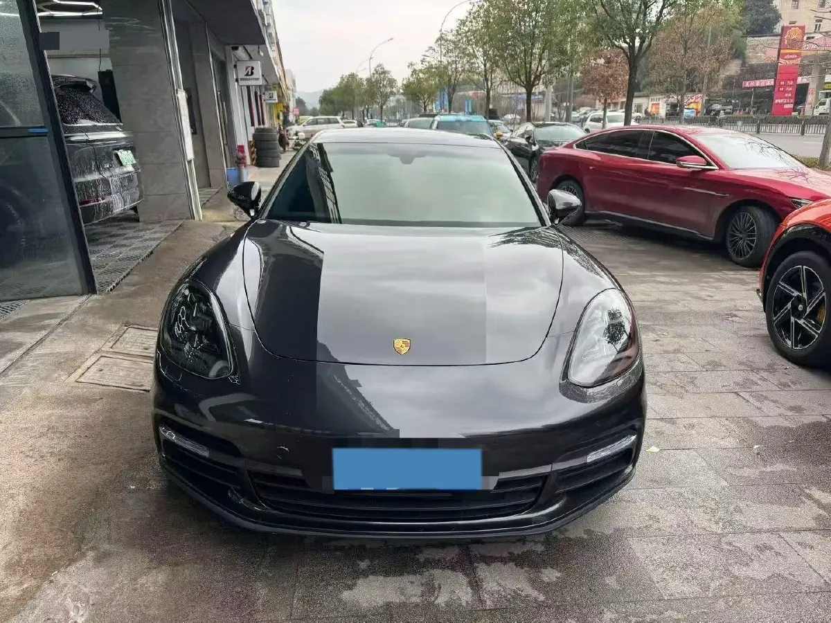 2019 Porsche Panamera 2.9T 330HP V6 8DCT,autocango,china used car exporter,china ev exporter,chinese used car exporter,chinese used ev exporter