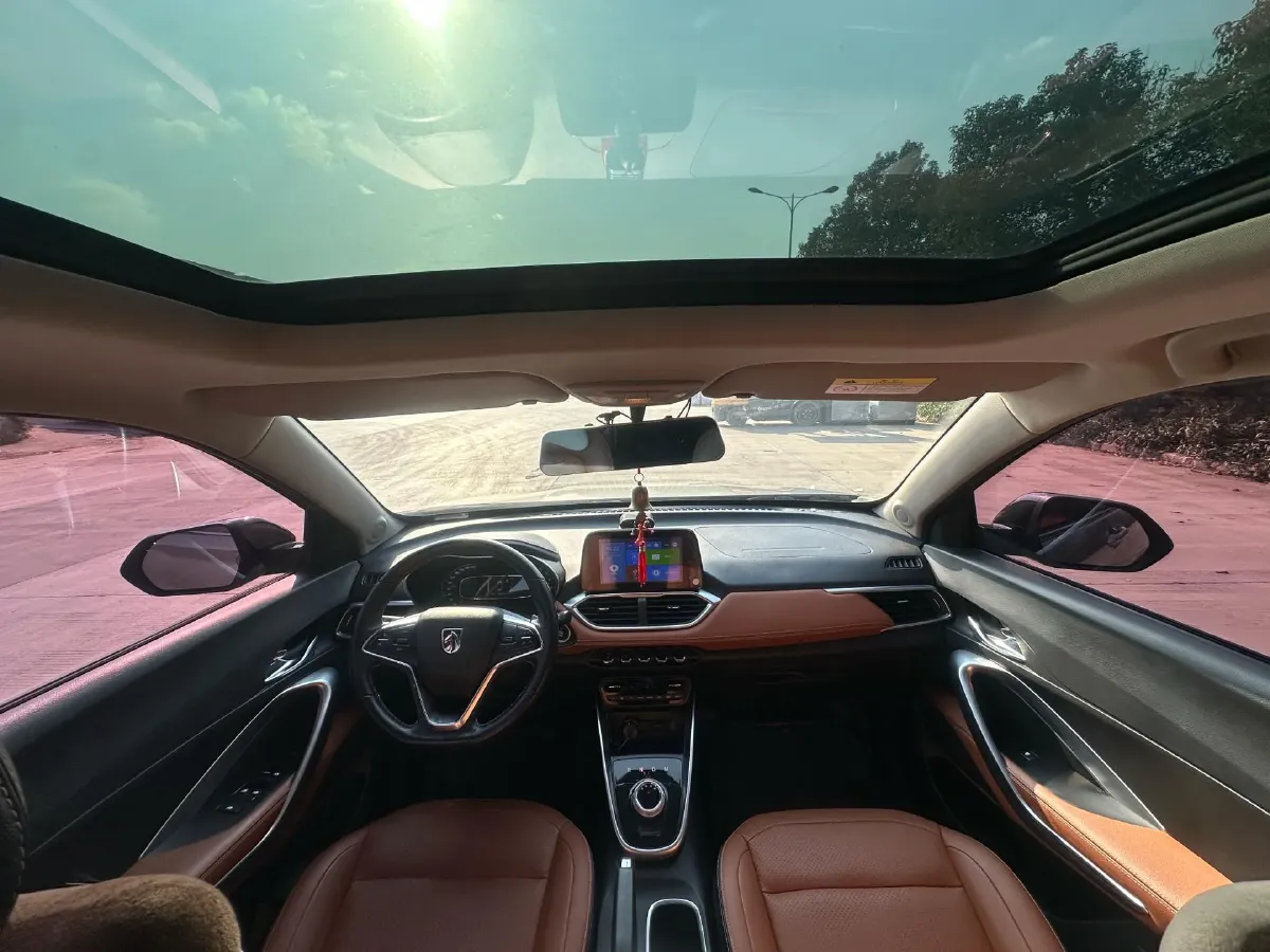 2018 KaiYi E3 1.6L 110HP L4 5MT,autocango,china used car exporter,china ev exporter,chinese used car exporter,chinese used ev exporter