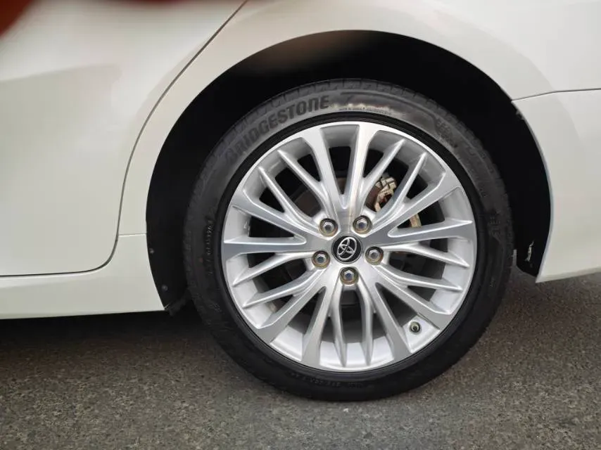 2021 Toyota Camry 2.5L 209HP L4 8AT,autocango,china used car exporter,china ev exporter,chinese used car exporter,chinese used ev exporter