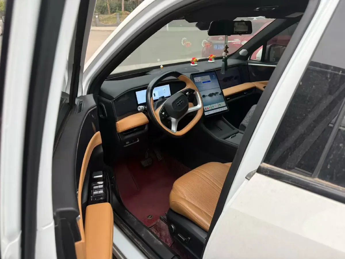 2023 Geely Galaxy L7 1.5T 163HP L4 3DHT PHEV 18.7KWH,autocango,china used car exporter,china ev exporter,chinese used car exporter,chinese used ev exporter