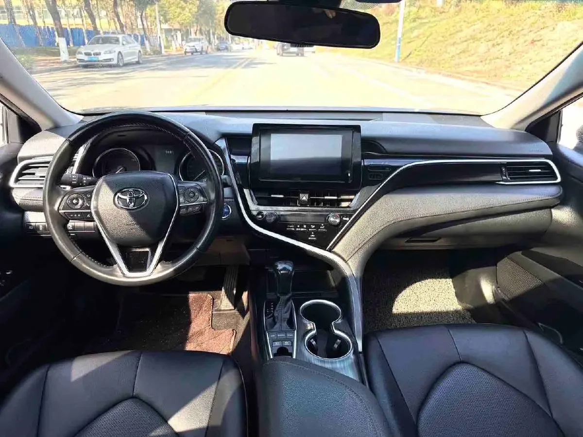 2021 Toyota Camry 2.5L 178HP L4 E-CVT Hybrid,autocango,china used car exporter,china ev exporter,chinese used car exporter,chinese used ev exporter