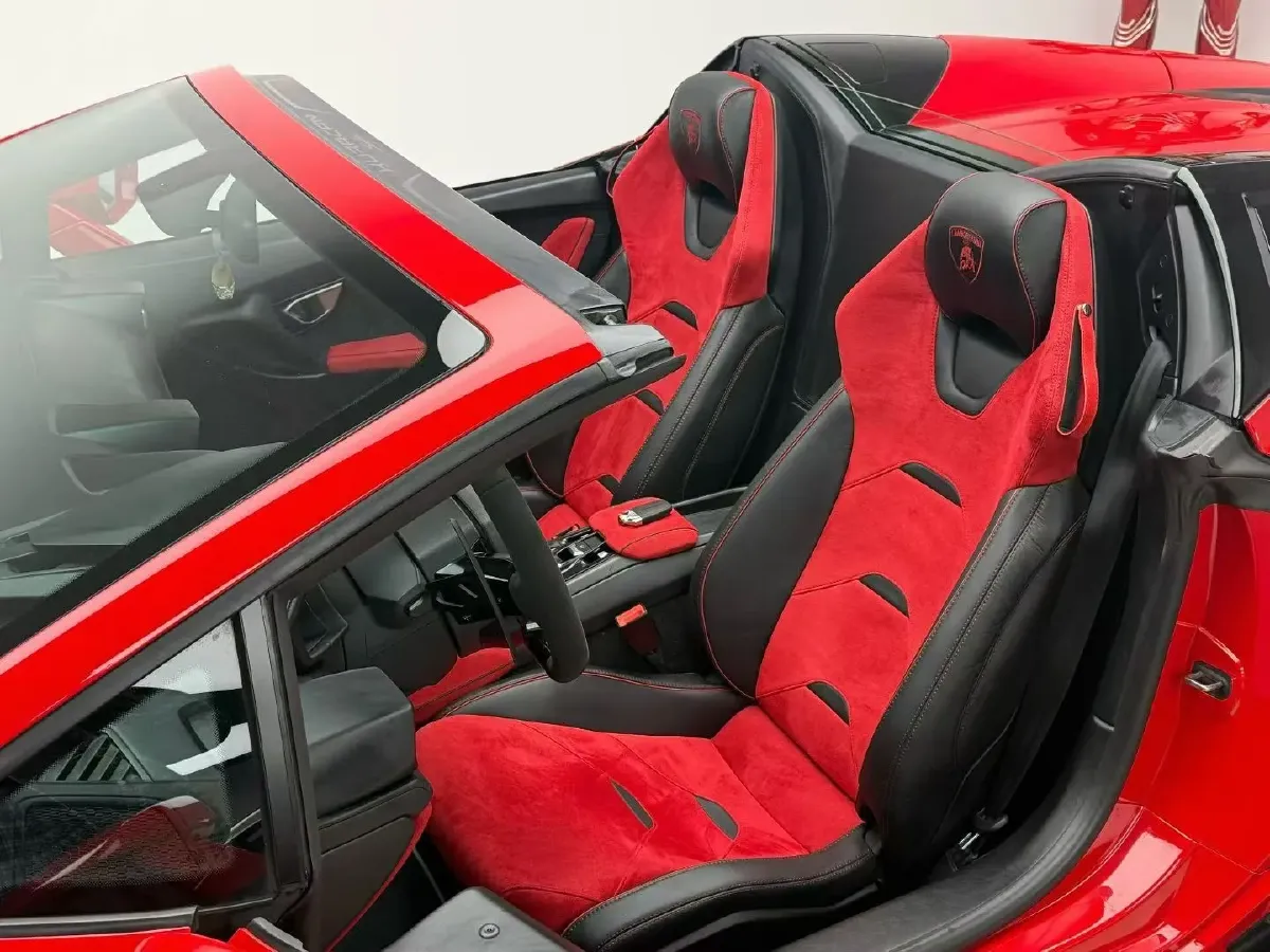 2019 Lamborghini Huracán 5.2L 640HP V10 7DCT,autocango,china used car exporter,china ev exporter,chinese used car exporter,chinese used ev exporter