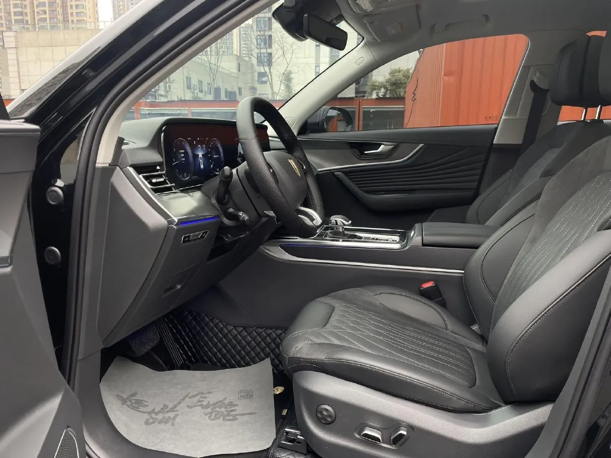 2023 HongQi HS5 2.0T 252HP L4 8AT,autocango,china used car exporter,china ev exporter,chinese used car exporter,chinese used ev exporter