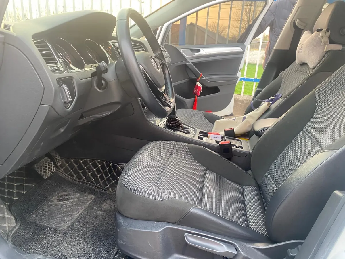 2020 Volkswagen Golf 1.4T 150HP L4 7DCT,autocango,china used car exporter,china ev exporter,chinese used car exporter,chinese used ev exporter